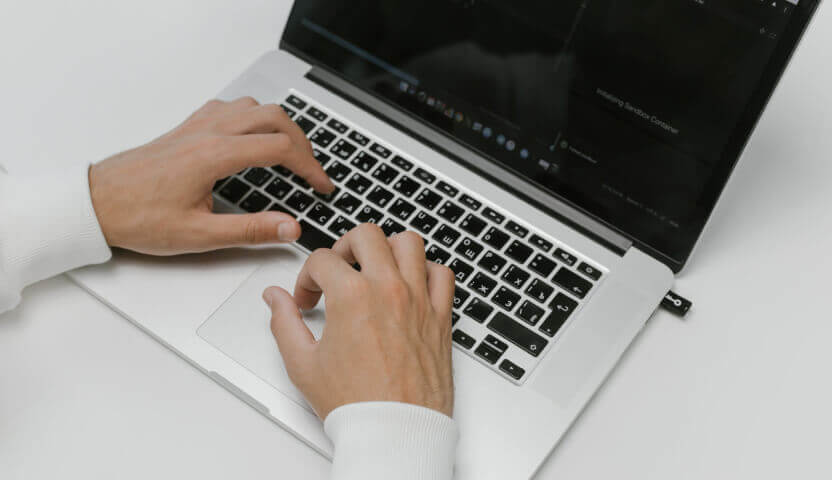 AI voor de HSE-Q manager: hoe artificiële intelligentie preventie, kwaliteit en milieu transformeert